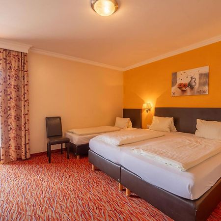 Vitalhotel Sonnblick Villach Exterior photo