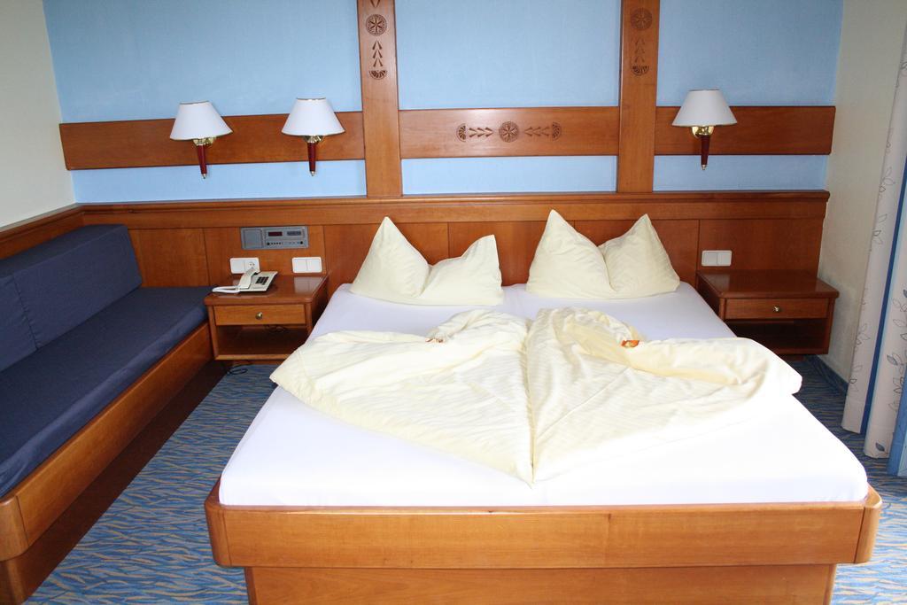 Vitalhotel Sonnblick Villach Room photo
